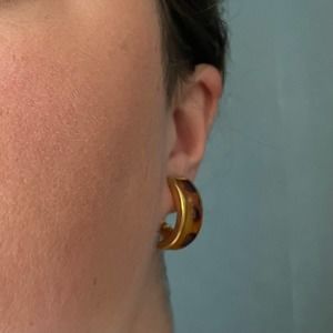 Vintage 80s faux tortoise shell chunky clip-on hoop earrings